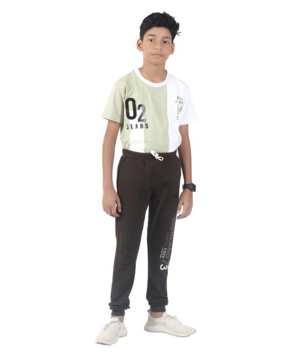 LEANDRO & REUBEN Boy's Joggers Track Pant Mehandi - Image 4