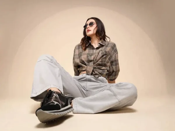 Women's Regular Fit Denim High Rise Grey Jeans - Image 8