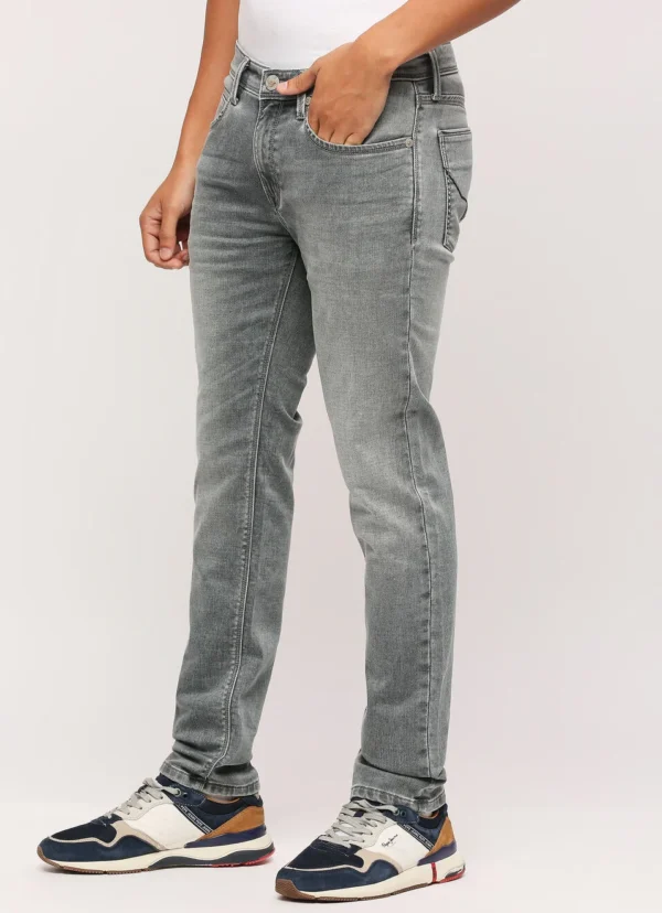 8905875030744_4 Pepe Jeans Men's Vapour Tapor Low Rise Tapered Jeans Grey - Image 4
